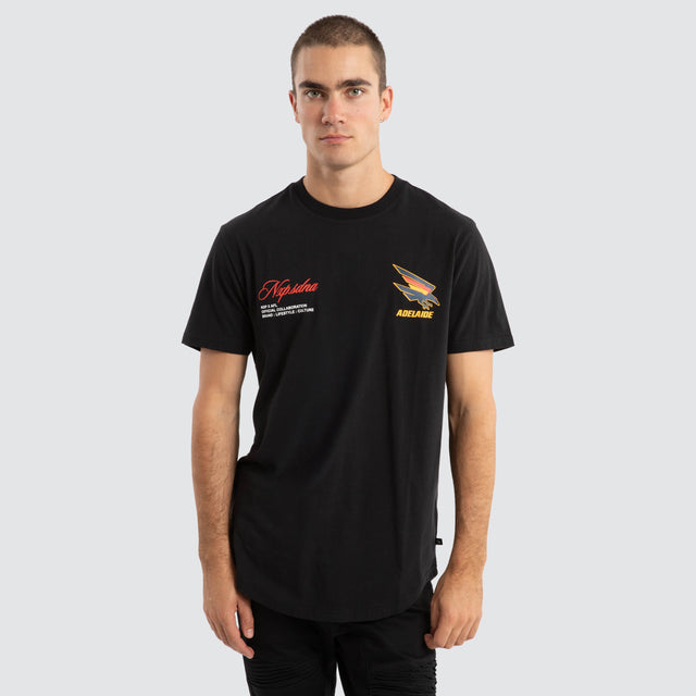 Model Wears Adelaide Crows AFL Prime Tee Jet Black T-Shirts in Black - Image 2