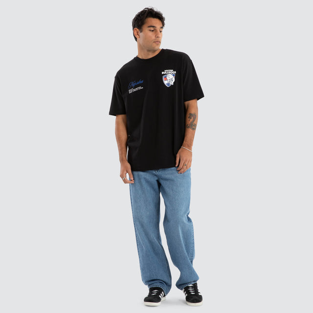 Model Wears Western Bulldogs AFL Season Tee Jet Black T-Shirts in Black - Image 6