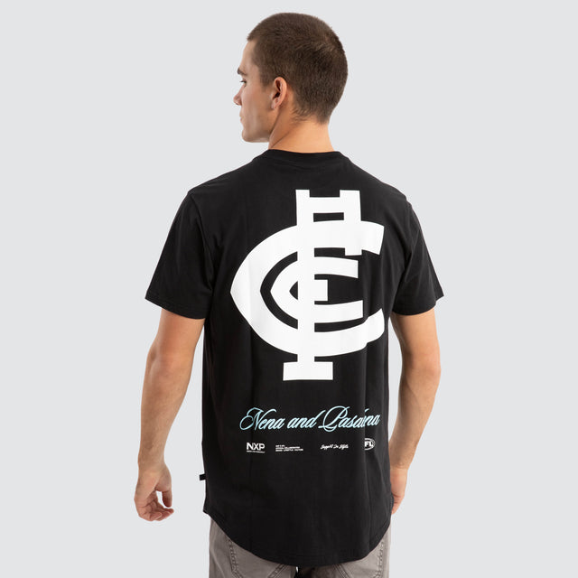 Model Wears Carlton Blues AFL Prime Tee Jet Black T-Shirts in Black - Image 1