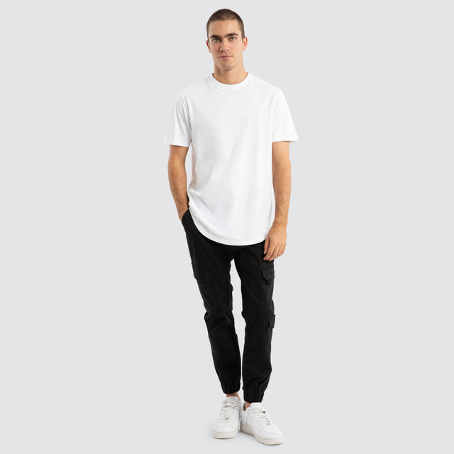 Model Wears F100 Cargo Jogger Black Pants in Black - Image 2