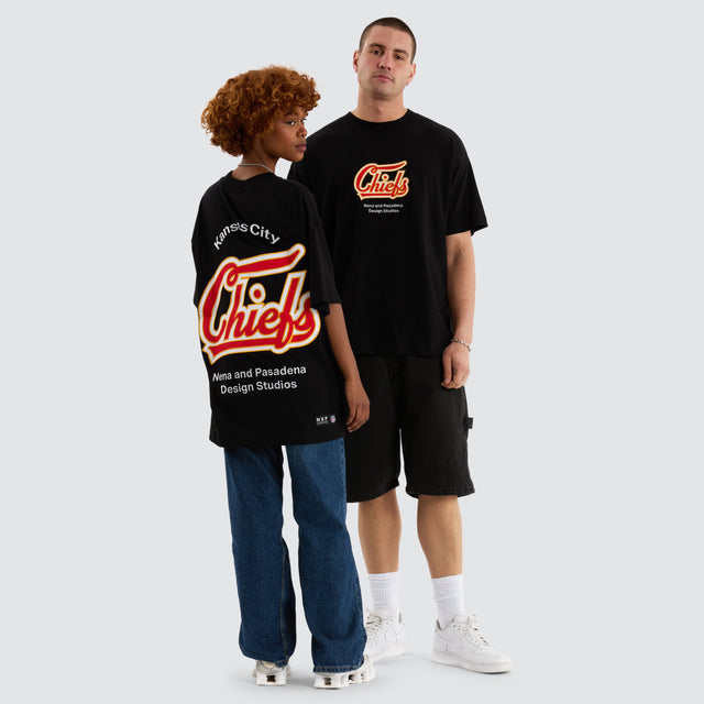 Model Wears Kansas City Chiefs NFL Raptor Tee Jet Black T-Shirts in Black - Image 6
