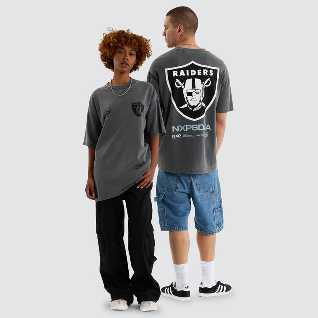 Model Wears Las Vegas Box Fit Tee  Pigment Charcoal T-Shirts in Grey - Image 7
