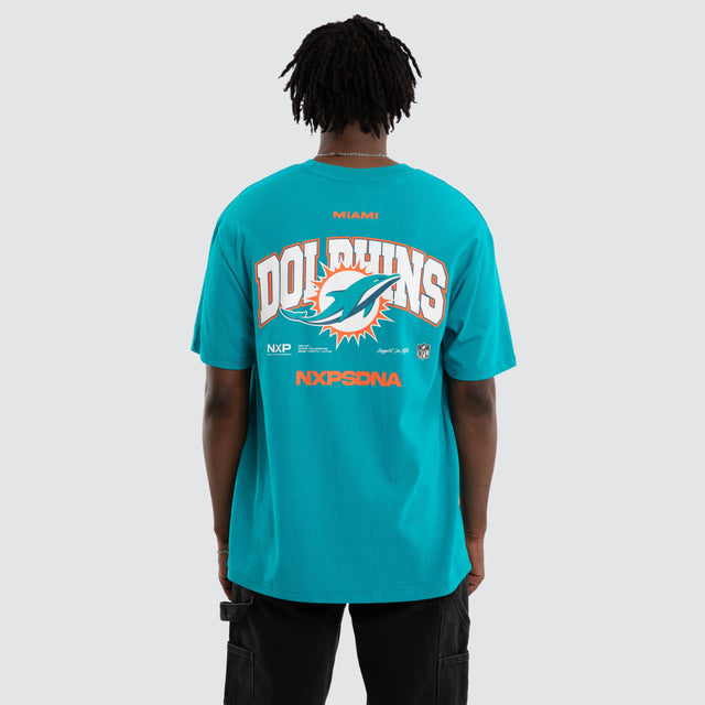 Model wears Miami Dolphins Driven Tee Aqua T-Shirts in Green - Image 6
