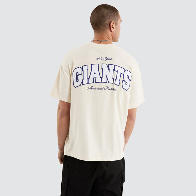 Model Wears New York Giants NFL Raptor Tee Tofu T-Shirts in Off-White - Image 6