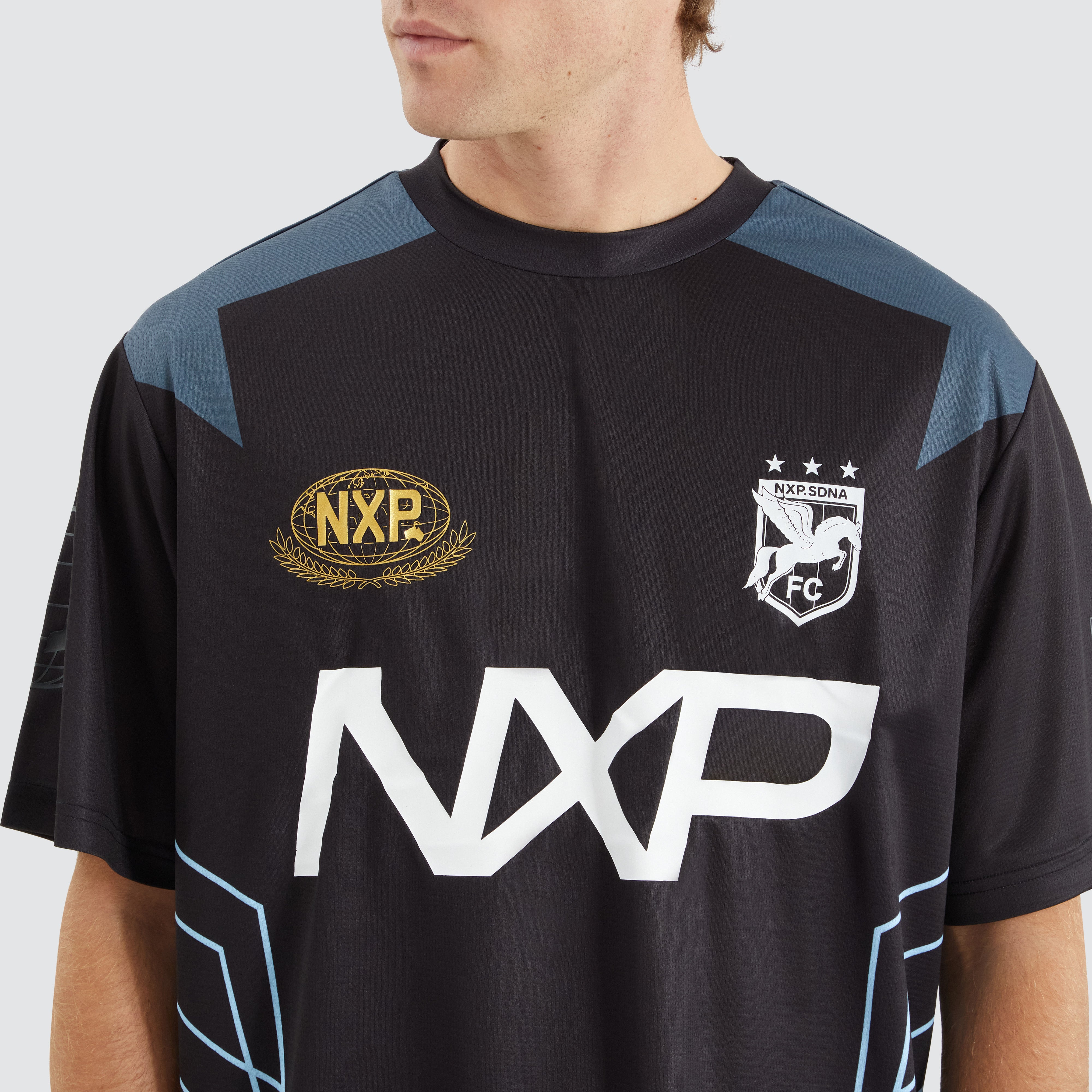 Apprentice Football Jersey in Jet Black | NXP