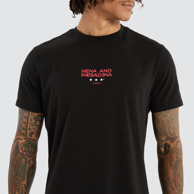 Model Wears Vector Dual Curved Tee Jet Black T-Shirts in Black - Image 4