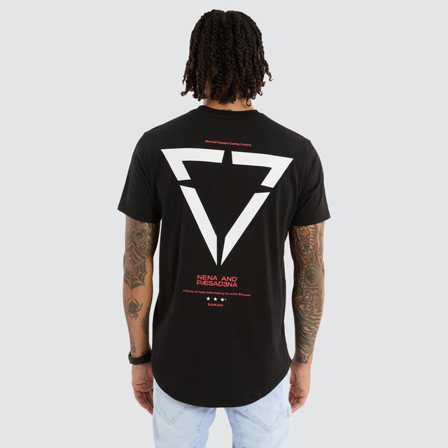 Model Wears Vector Dual Curved Tee Jet Black T-Shirts in Black - Image 1