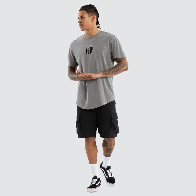 Model Wears Rush Dual Curved Tee Pigment Frost Grey T-Shirts in Grey - Image 5
