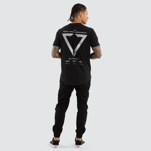 Model wears Wave Curved Hem Tee Jet Black T-Shirts in Black - Image 4