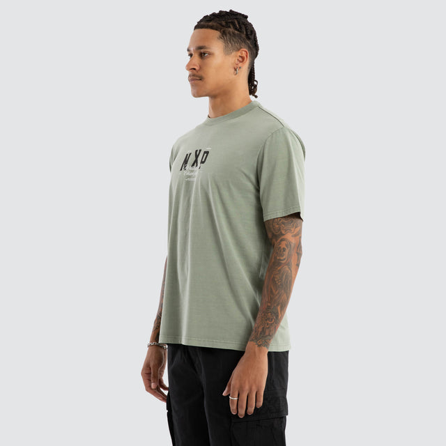 Playfair Classic Tee Pigment Shadow