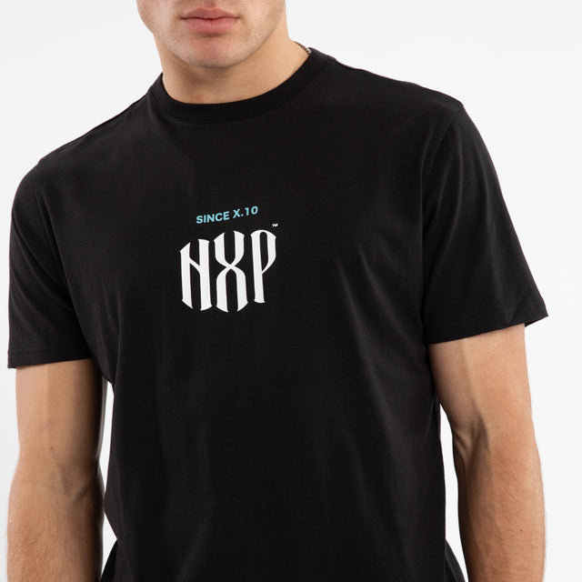 Model wears Stronger Dual Curved Tee Jet Black T-Shirts in Black - Image 4
