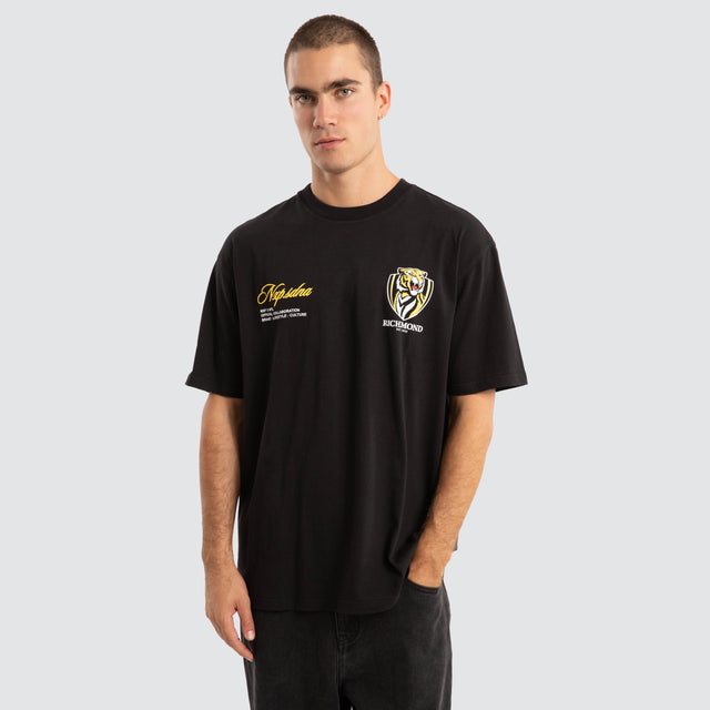 Model Wears Richmond Tigers AFL Season Tee Jet Black T-Shirts in Black - Image 2