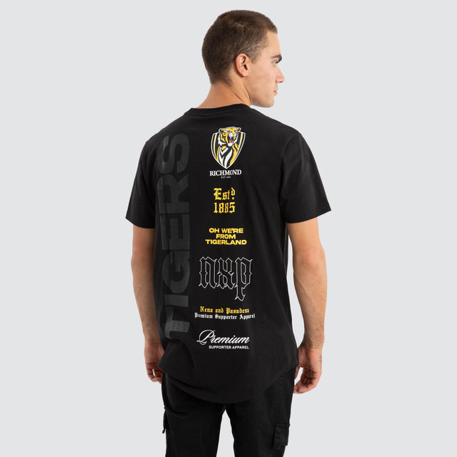 Model Wears Richmond Tigers AFL Vert Tee Jet Black T-Shirts in Black - Image 1