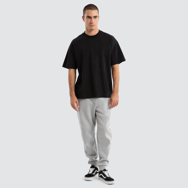 Model Wears Supply Skinny Trackpant Alloy Trackpants in Grey - Image 2
