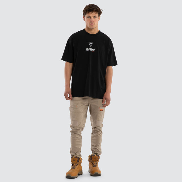 Model wears Sydney Swans Union Tee Jet Black T-Shirts in Black - Image 3