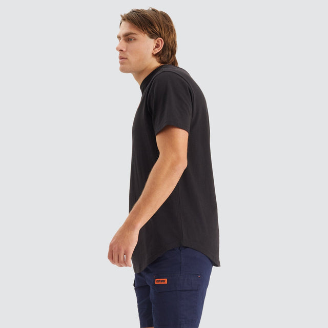 Model Wears Blueprint Dual Curved T-Shirt Solid Black T-Shirts in Black - Image 4