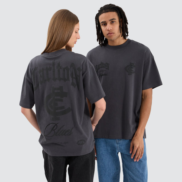 Model Wears Carlton Blues AFL Heavy Raptor Tee Asphalt T-Shirts in Grey - Image 2