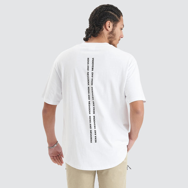 Model Wears Compound Heavy Box Fit Tee Optical White T-Shirts in White - Image 6