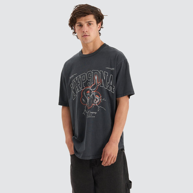 Model Wears Contorted Heavy Box Fit Scoop Tee Pigment Anthracite Black T-Shirts in Black - Image 1
