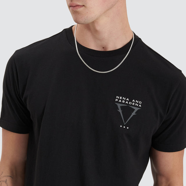 Model Wears Level Dual Curved Tee Jet Black T-Shirts in Black - Image 3