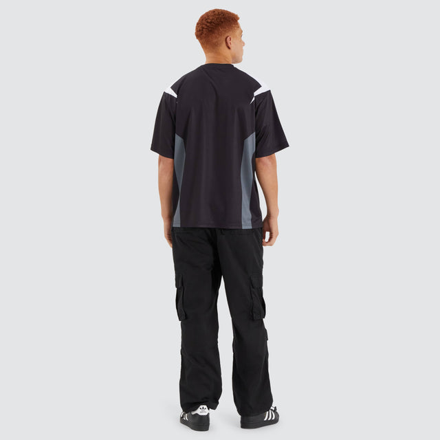 Model Wears Major Football Jersey Jet Black T-Shirts in Black - Image 5