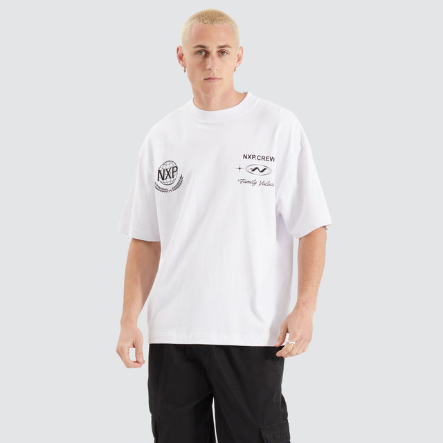 Model Wears Mode Heavy Street Tee Optical White T-Shirts in White - Image 2