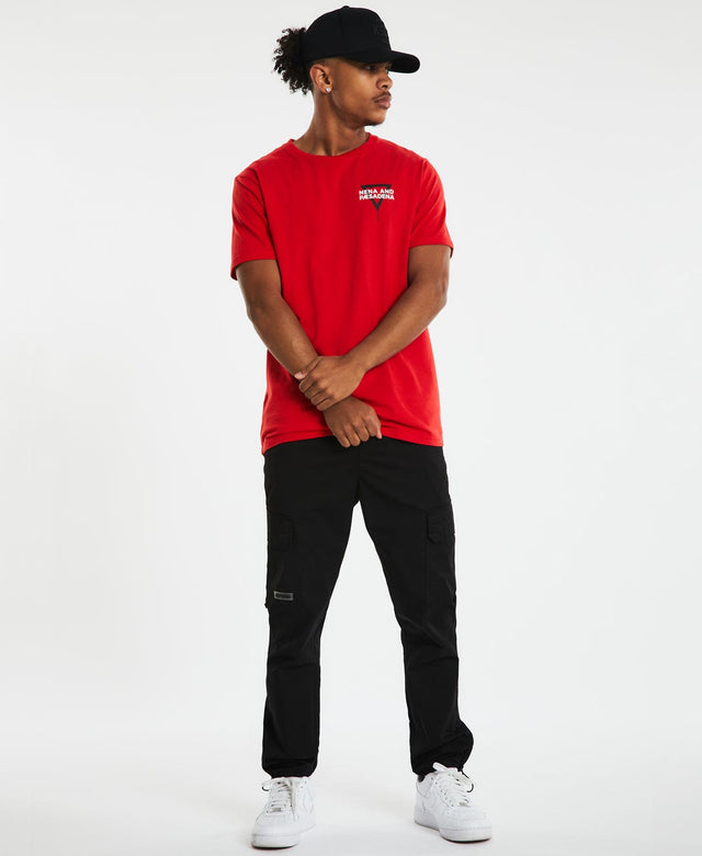 Model Wears Elite Cape Back Tee Red T-Shirts in Red - Image 5