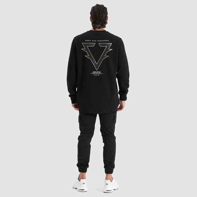 Model Wears Novice Dual Curved Sweater Jet Black Jumpers in Black - Image 5
