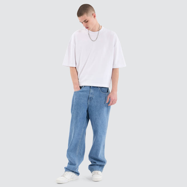 Model Wears Osaka Cube Tee Optical White T-Shirts in White - Image 2