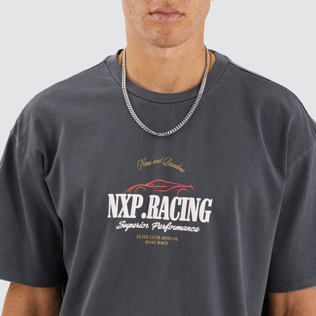 Model Wears Rein Box Fit Tee Pigment Asphalt T-Shirts in Grey - Image 3