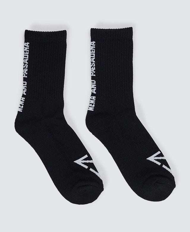 Model Wears Triple 2PK Mid Socks Black Socks in Black - Image 3