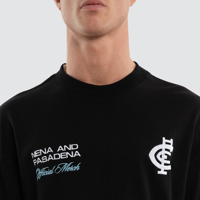 Model wears Carlton Blues AFL Advance Raptor Tee Jet Black T-Shirts in Black - Image 5