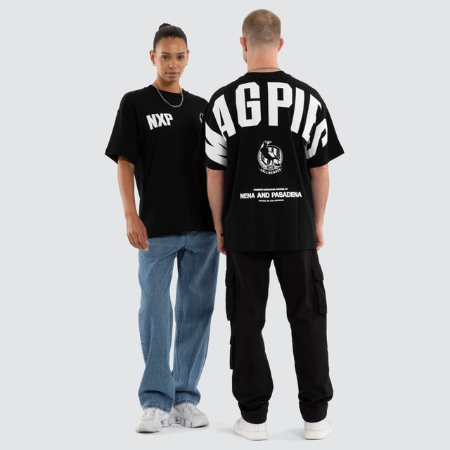 Model wears Collingwood Magpies AFL Archive Raptor Tee Jet Black T-Shirts in Black - Image 5