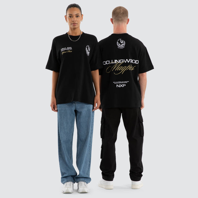 Model wears Colingwood Magpies AFL Advance Raptor Tee Jet Black T-Shirts in Black - Image 3