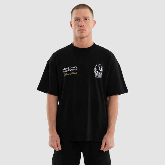Model wears Colingwood Magpies AFL Advance Raptor Tee Jet Black T-Shirts in Black - Image 2