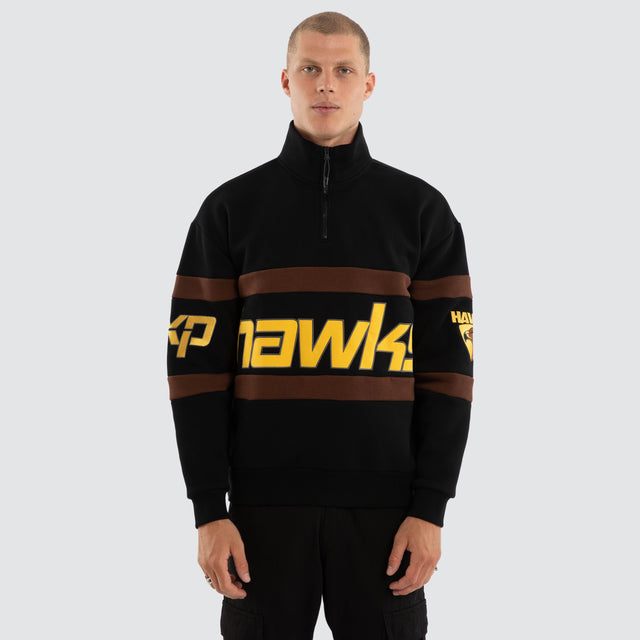 Model wears Hawthorn Hawks AFL Allied Pullover Jet Black Jumpers in Black - Image 2