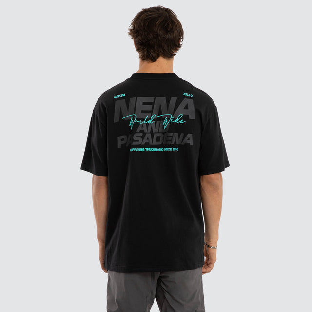 Model wears Hybrid Box Fit Tee Black  T-Shirts in Black - Image 2