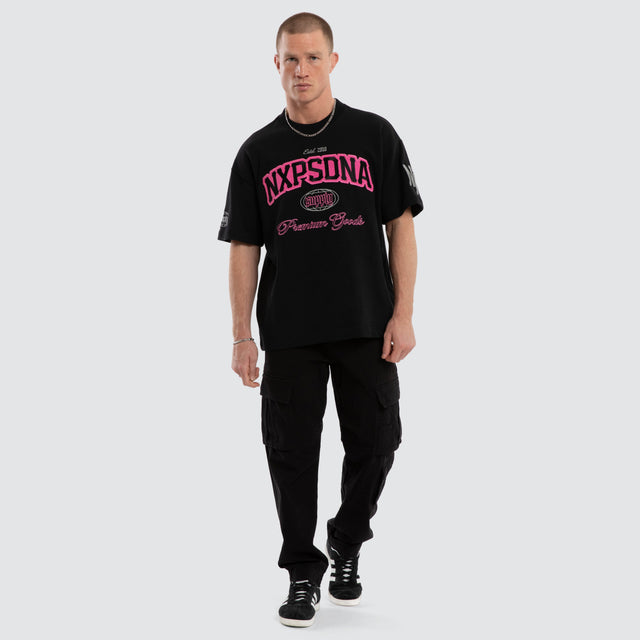 Model wears Focus Cotton Loopback Relaxed Fit T-Shirt Black  T-Shirts in Black - Image 9