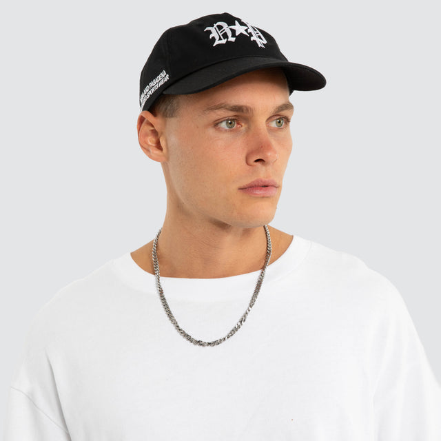 Essence Cap White/Black