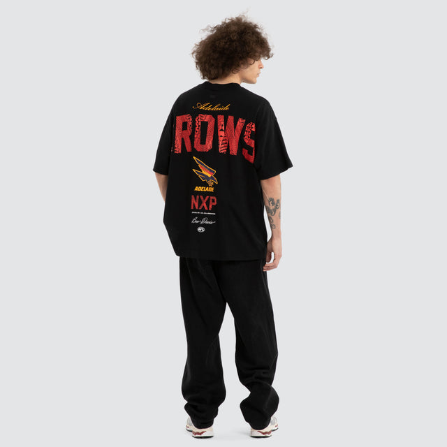 Model wears Ben Davis Adelaide Crows AFL Raptor Tee Jet Black T-Shirts in Black - Image 6