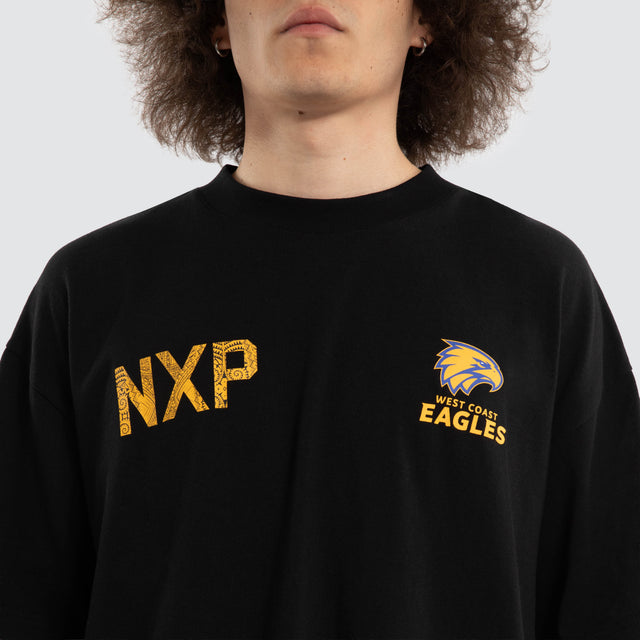 Model wears Ben Davis West Coast Eagles AFL Raptor Tee Jet Black T-Shirts in Black - Image 2