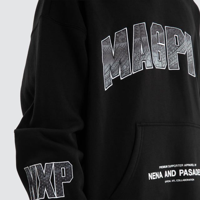 Model wears Ben Davis Collingwood Magpies AFL Box Fit Hoodie Jet Black Hoodies in Black - Image 3
