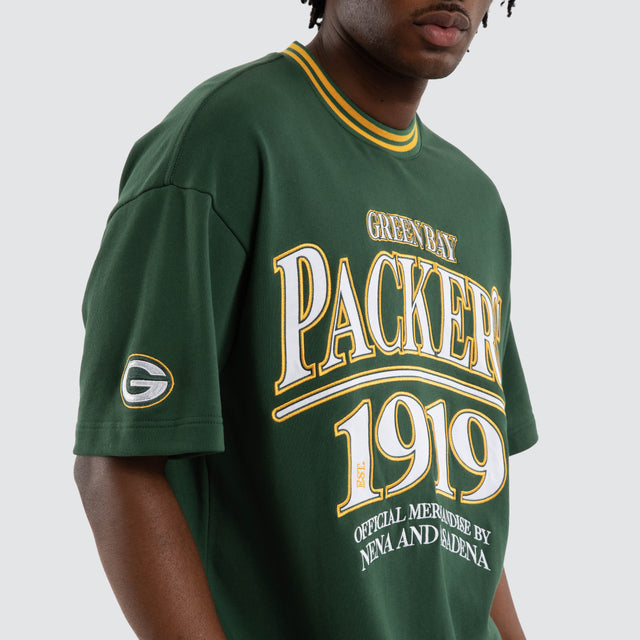Model wears Green Bay Packers Game Tee Green T-Shirts in Green - Image 2