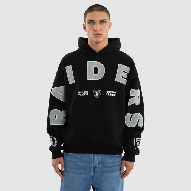 Model wears Las Vegas Raiders Arch Hoodie Jet Black Hoodies Black – image 4
