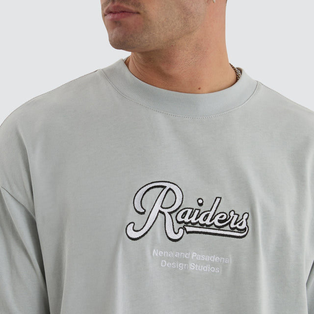 Las Vegas Raiders NFL Raptor Tee Silver