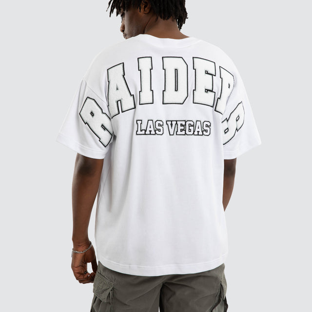 Model wears Las Vegas Raiders Surround Tee Optical White T-Shirts in White - Image 6