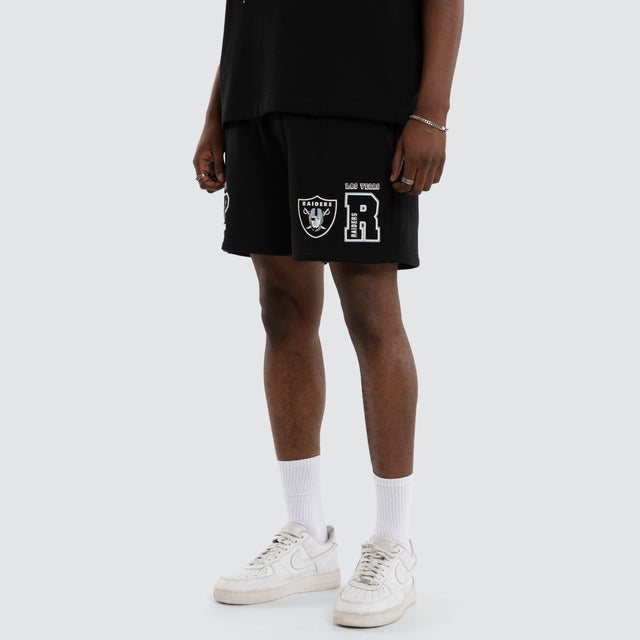 Model wears Las Vegas Raiders Sprinter Short Jet Black Shorts in Black - Image 3