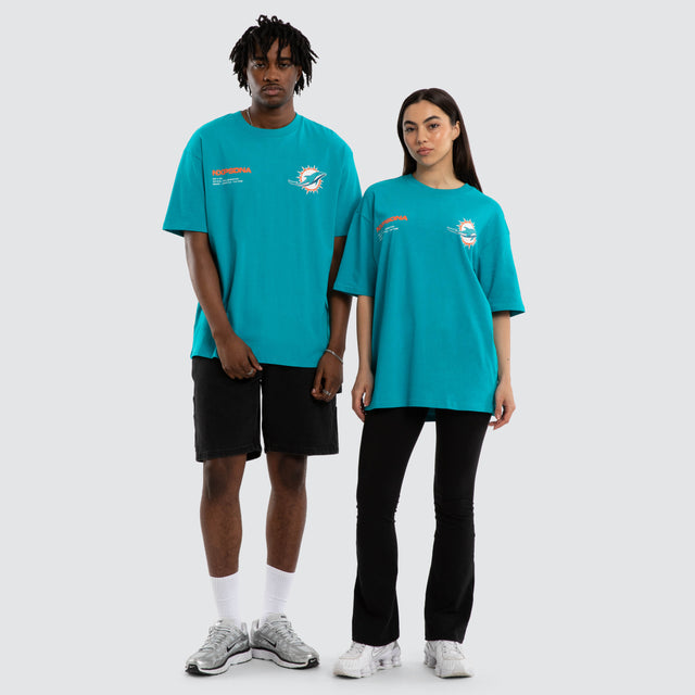 Model wears Miami Dolphins Driven Tee Aqua T-Shirts in Green - Image 3