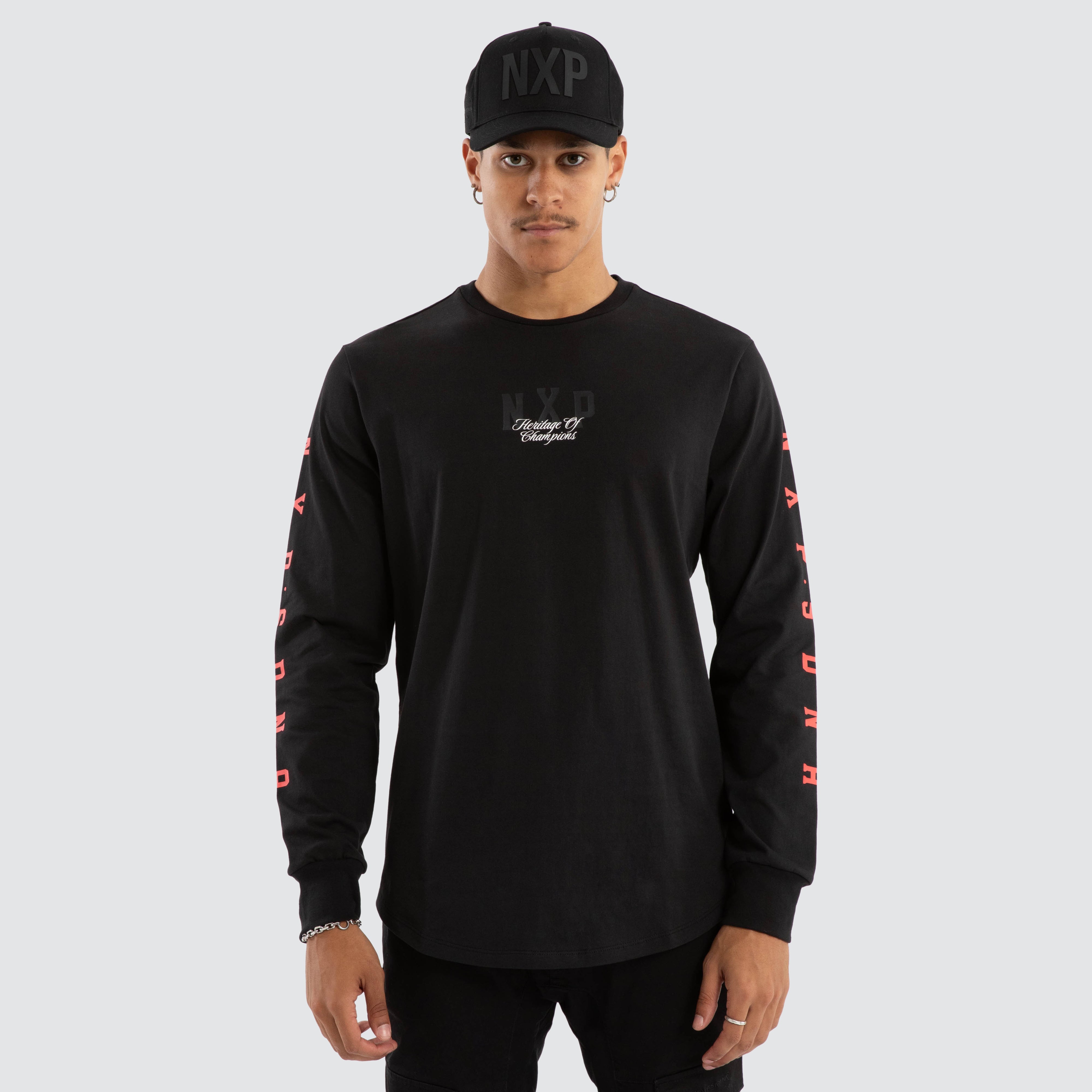 Final Dual Curved Longsleeve Tee Jet Black | NXP