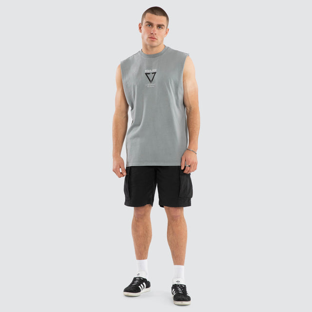Model wears Warping Relaxed Muscle Pigment Ultimate Grey Muscle Tees in Grey - Image 5